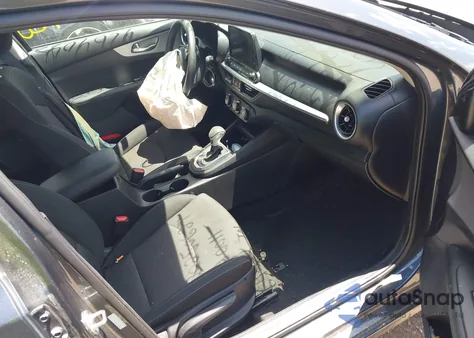 2023 Kia Forte Lxs z USA, uszkodzony, nr VIN 3KPF24AD2PE688128